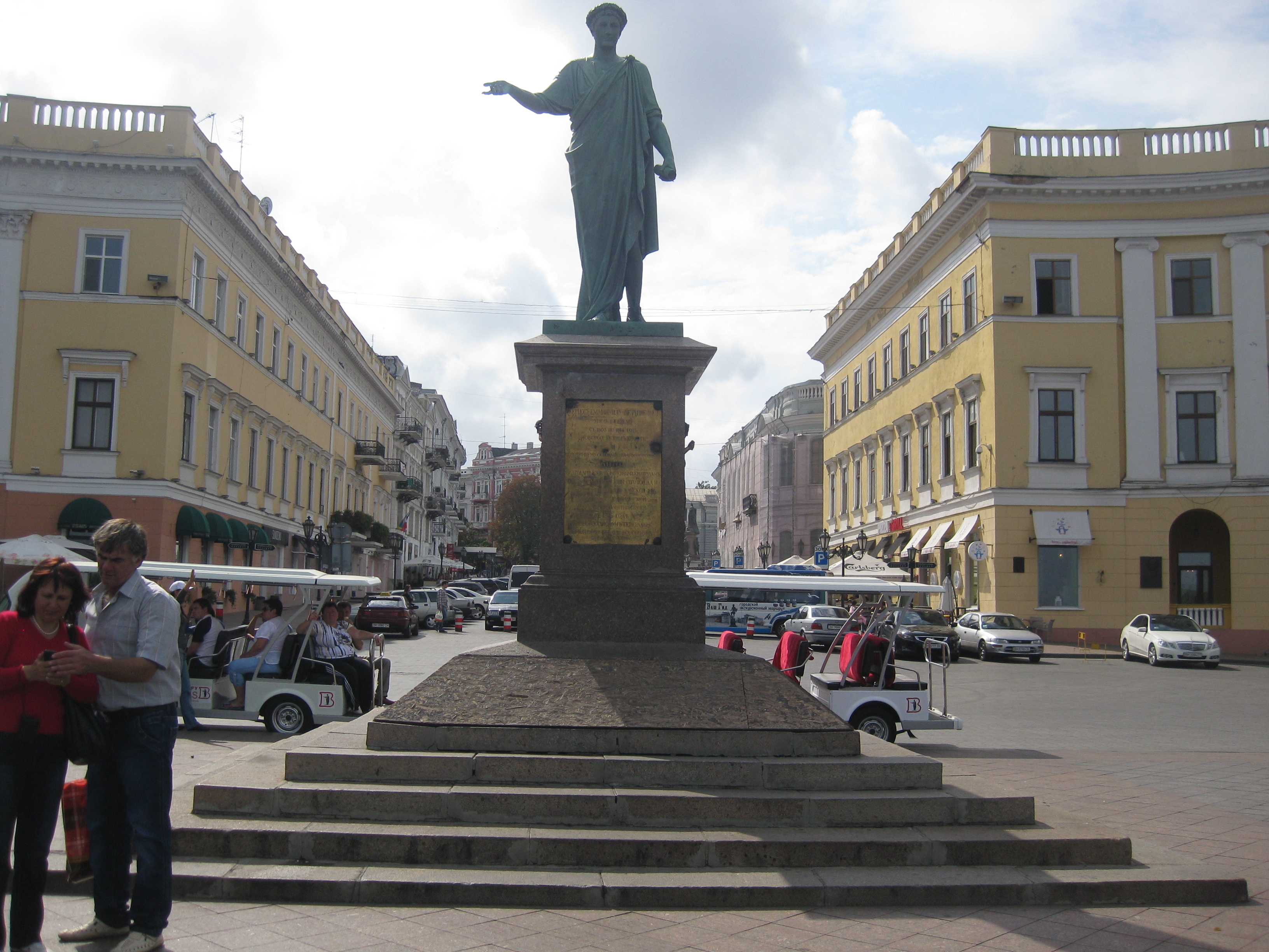 Памятник Дюку де Ришелье.